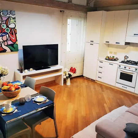 Romantic Sky Apartment Venice